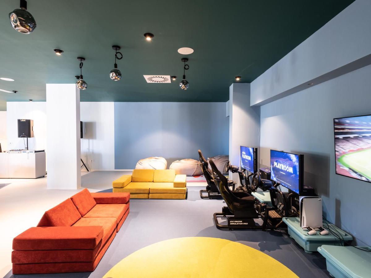 Falkensteiner Family Hotel Diadora Petrcane Exterior photo The gaming room