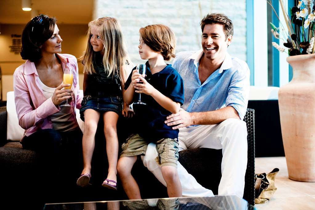 Falkensteiner Family Hotel Diadora Petrcane Interior photo Family
